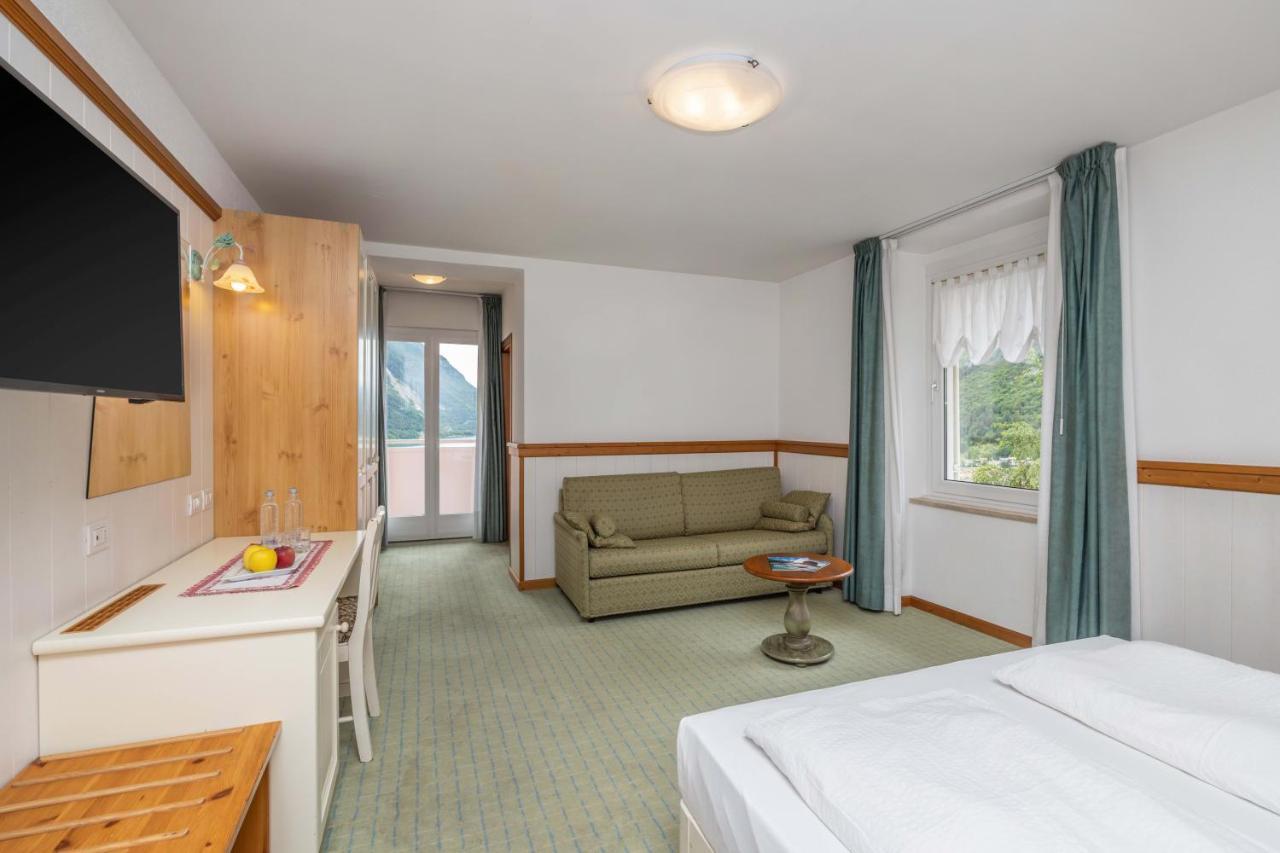 Hotel Londra Slow Living Molveno Zewnętrze zdjęcie