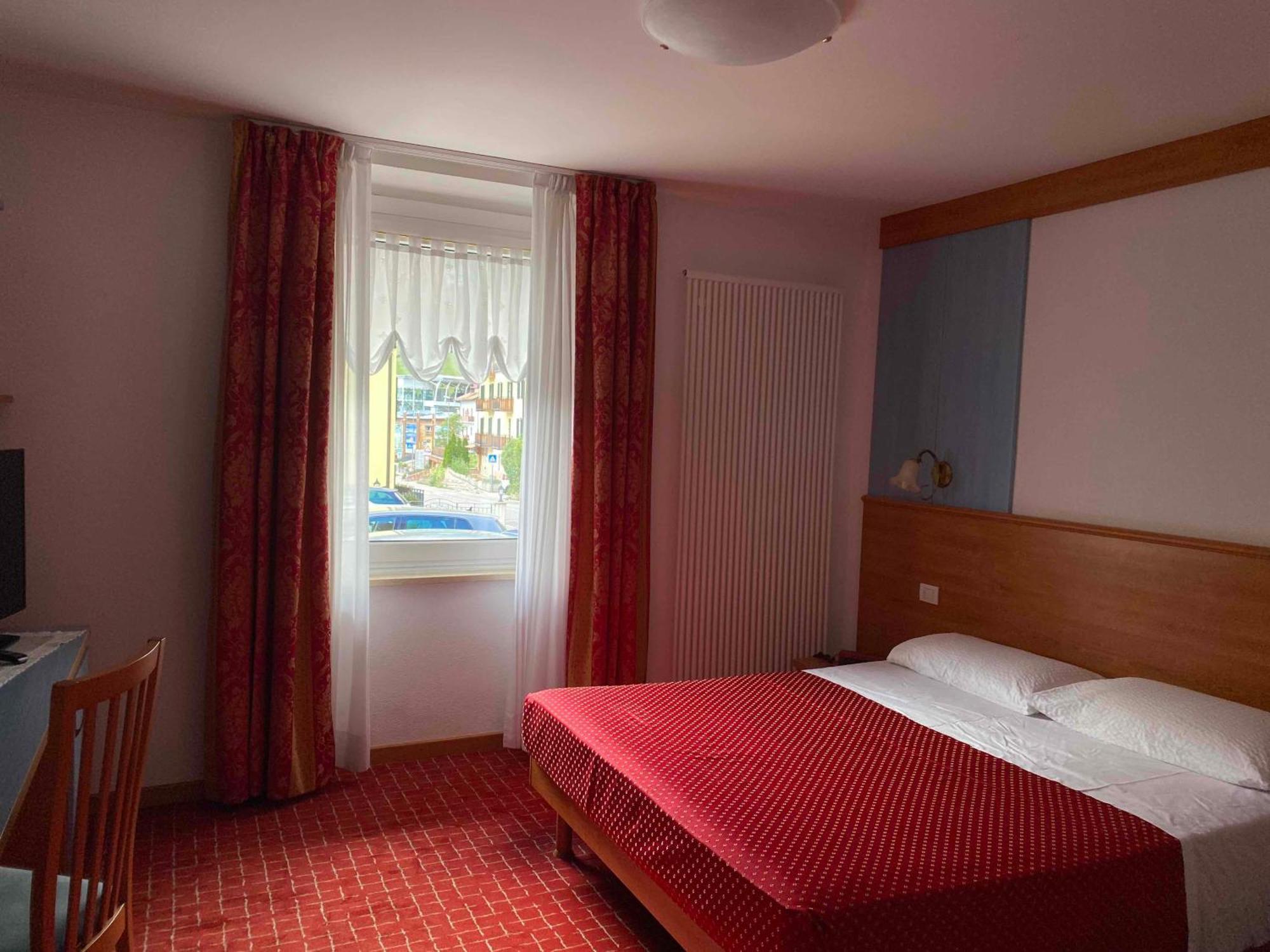Hotel Londra Slow Living Molveno Zewnętrze zdjęcie