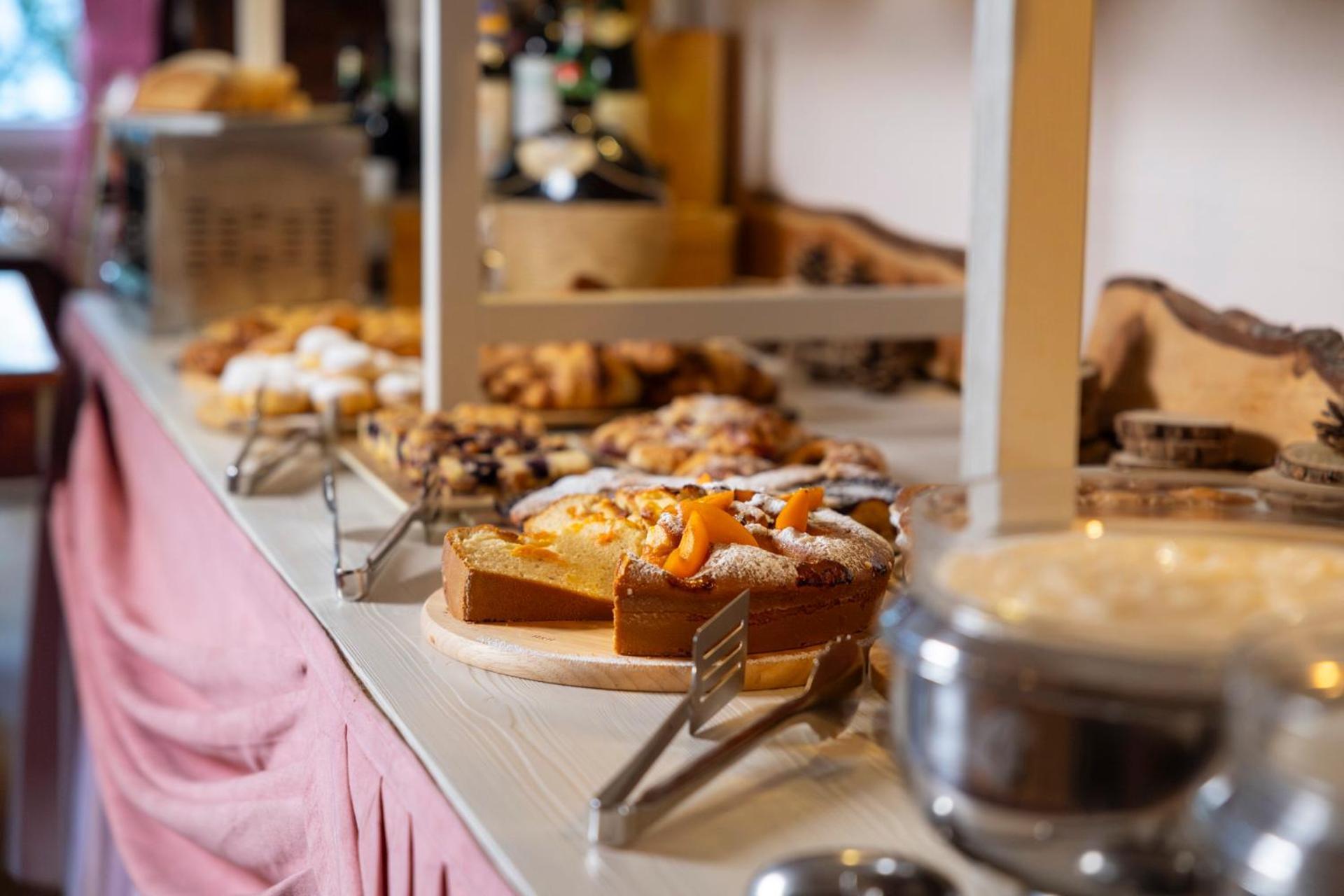 Hotel Londra Slow Living Molveno Zewnętrze zdjęcie