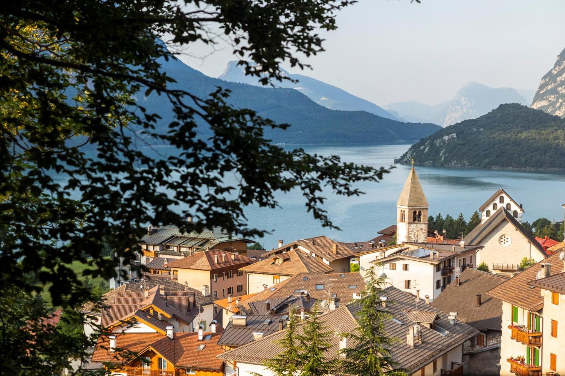 Hotel Londra Slow Living Molveno Zewnętrze zdjęcie
