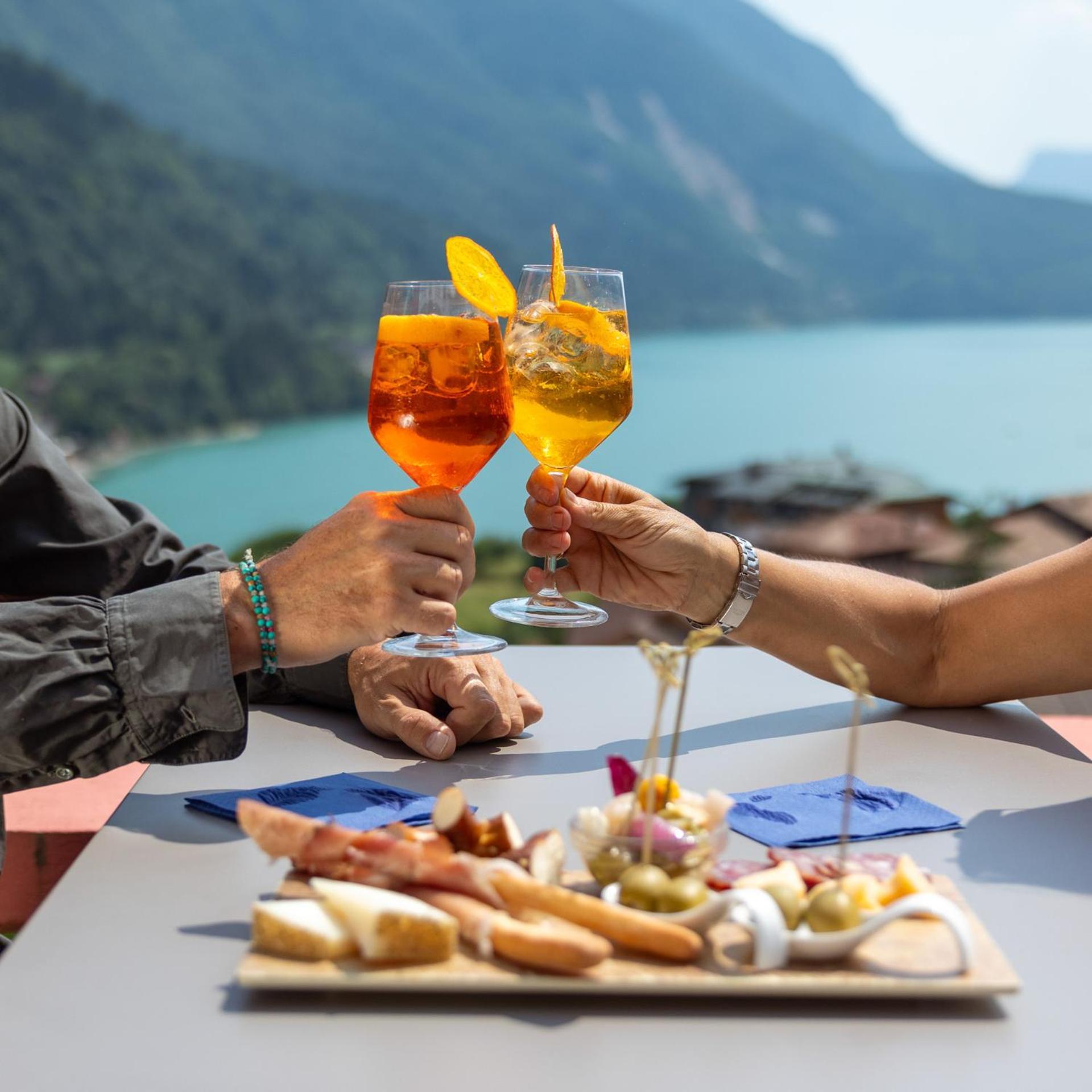 Hotel Londra Slow Living Molveno Zewnętrze zdjęcie
